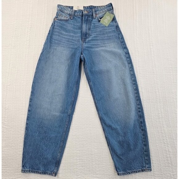 NEW H&M & Denim Barrel Jeans Women's Size 2 Light Wash Loose Fit High Waist NWT - Picture 1 of 16